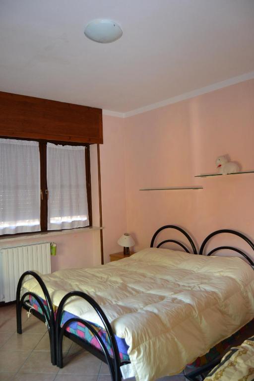 Trattoria Vecchio Mulino Panzió Niella Tanaro Szoba fotó